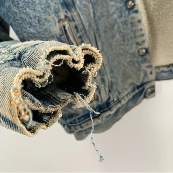 Levi’s Vintage 80’s Denim Distressed Jacket Sherpa Piled Size L - Picture 4 of 12